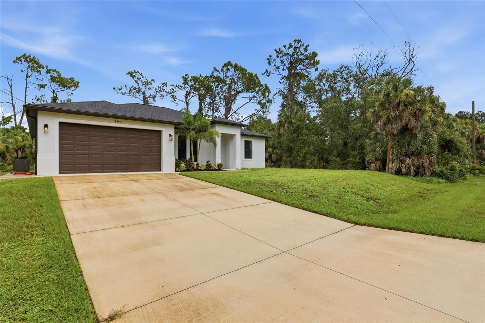 Single Family Residence at 14390 MADDOCK AVE, PORT CHARLOTTE, photo 3 of 44