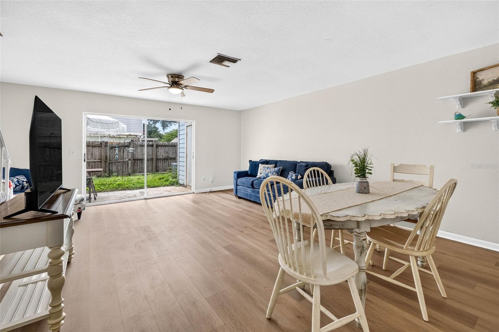 Townhouse at 1760 MILL RUN CIR, TAMPA, photo 11 of 42