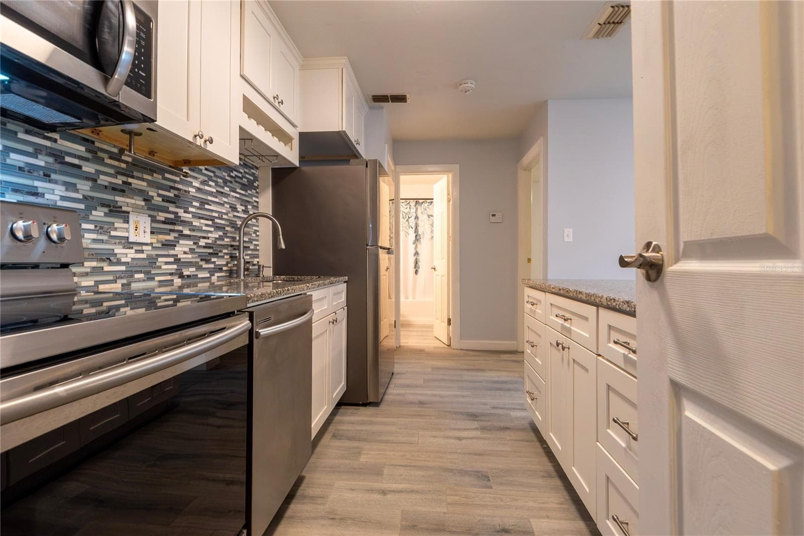 Condominium at 1400 GANDY BLVD N #1010, ST PETERSBURG, photo 16 of 50