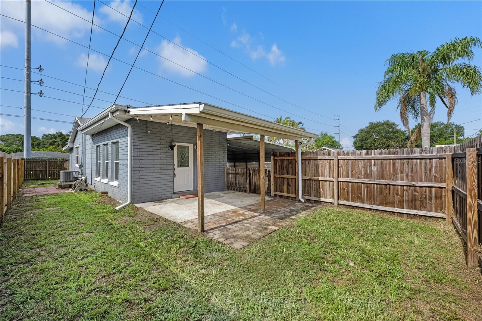 Single Family Residence at 5345 38TH AVE N, ST PETERSBURG, photo 17 of 23