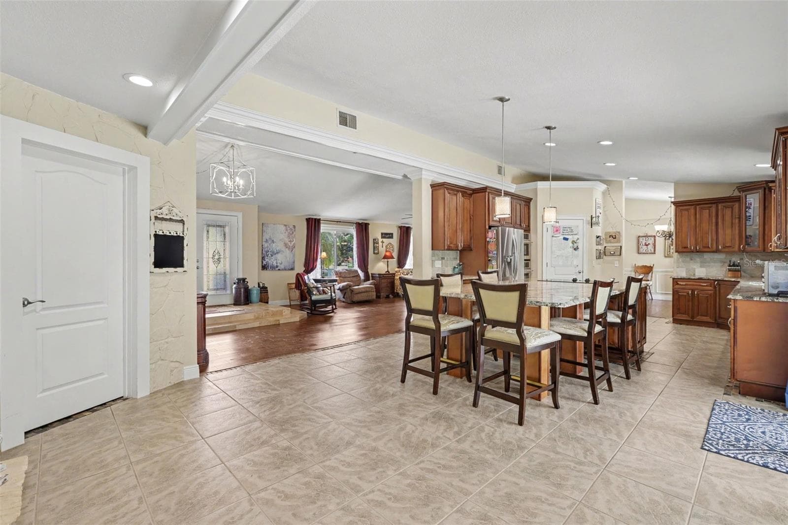 Single Family Residence at 1307 BRANTWOOD DR, VALRICO, photo 7 of 28