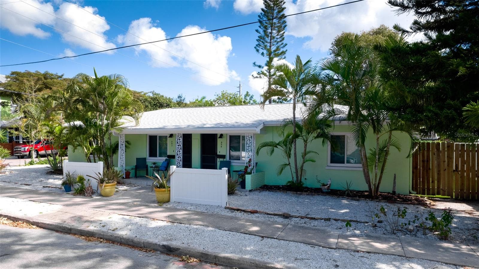 Duplex at 507 MADISON CT, SARASOTA, photo 40 of 79