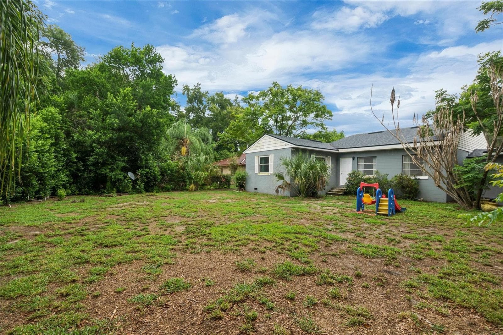 Single Family Residence at 615 AVENUE A NE, WINTER HAVEN, photo 28 of 39