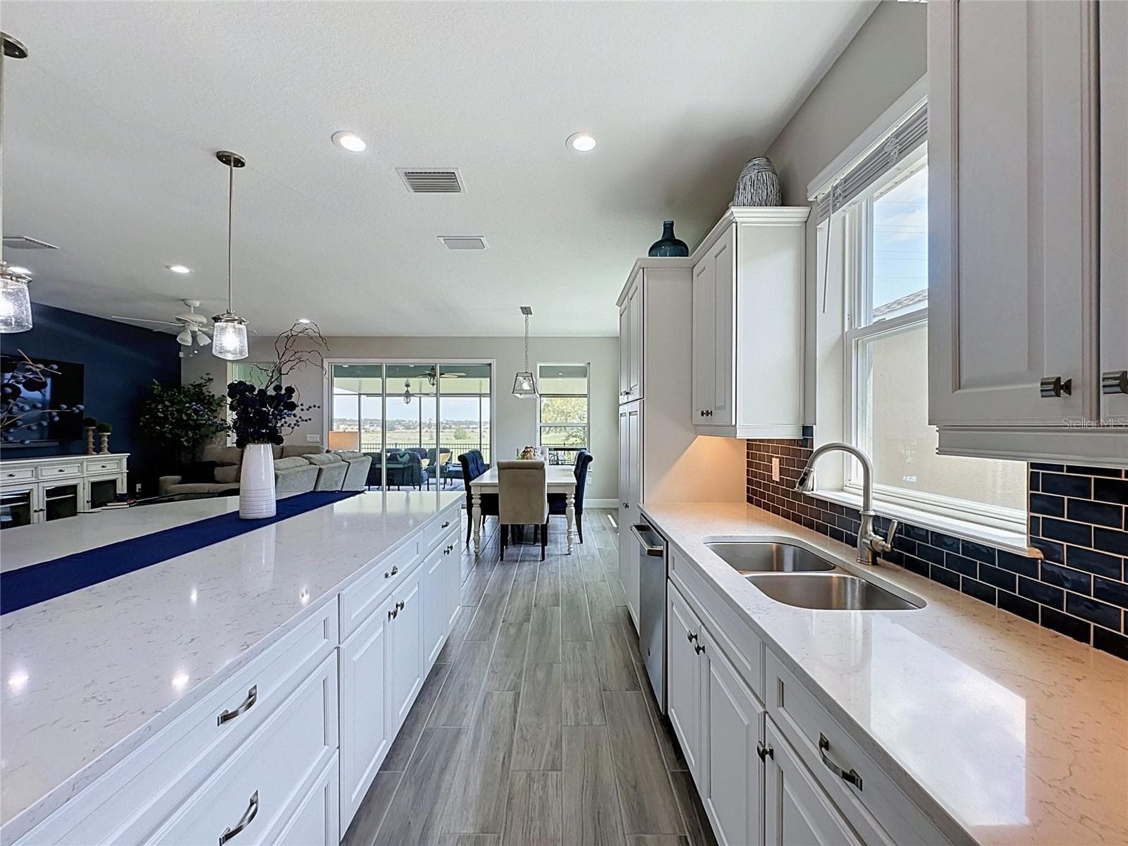 Single Family Residence at 174 SILVER MAPLE RD, GROVELAND, photo 22 of 76