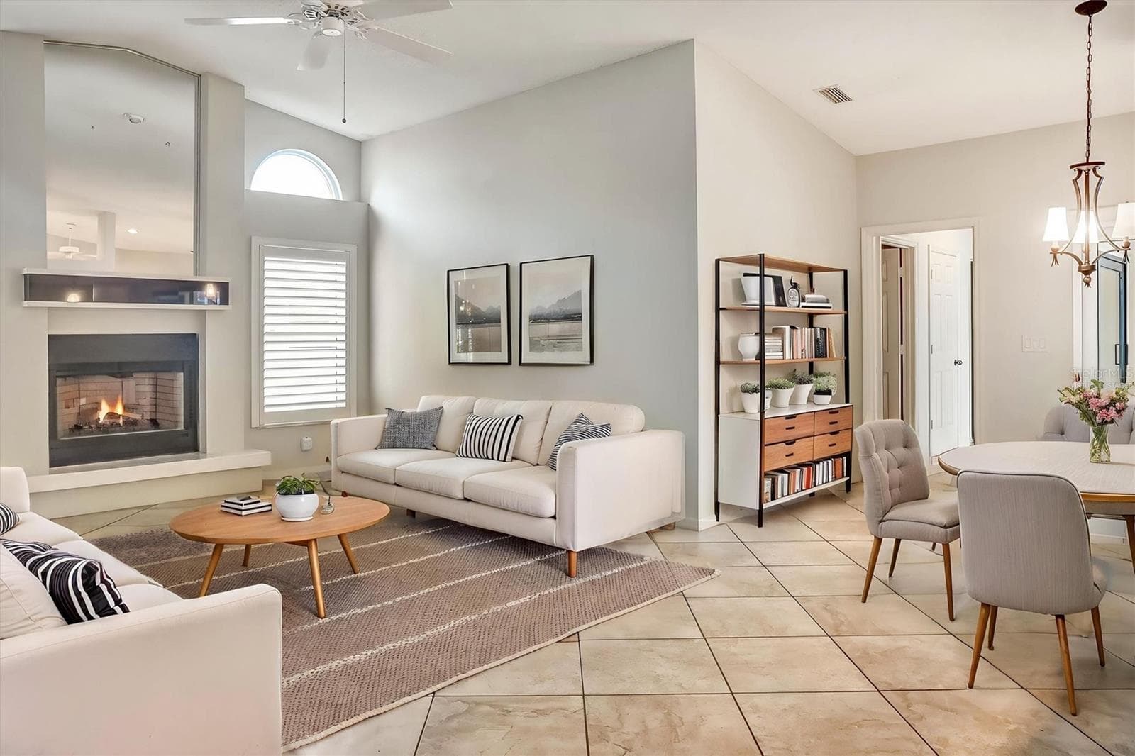 Virtually Staged - 1565 WATERFORD DR, VENICE
