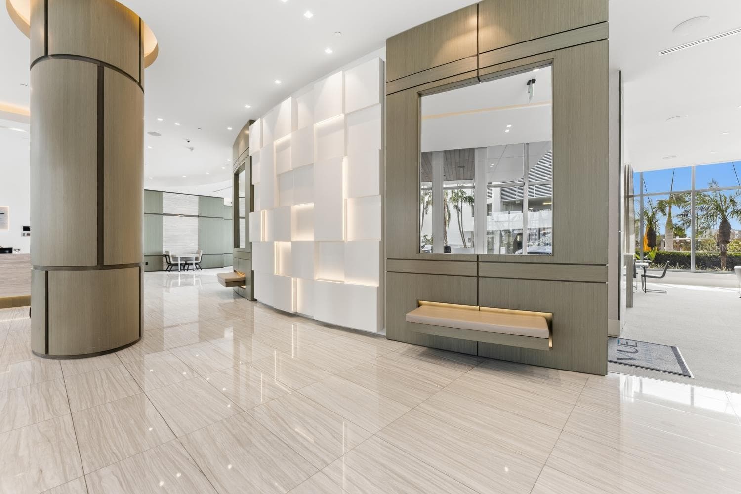 Private elevator stacks from the lobby - 1155 N GULFSTREAM AVE #807, SARASOTA