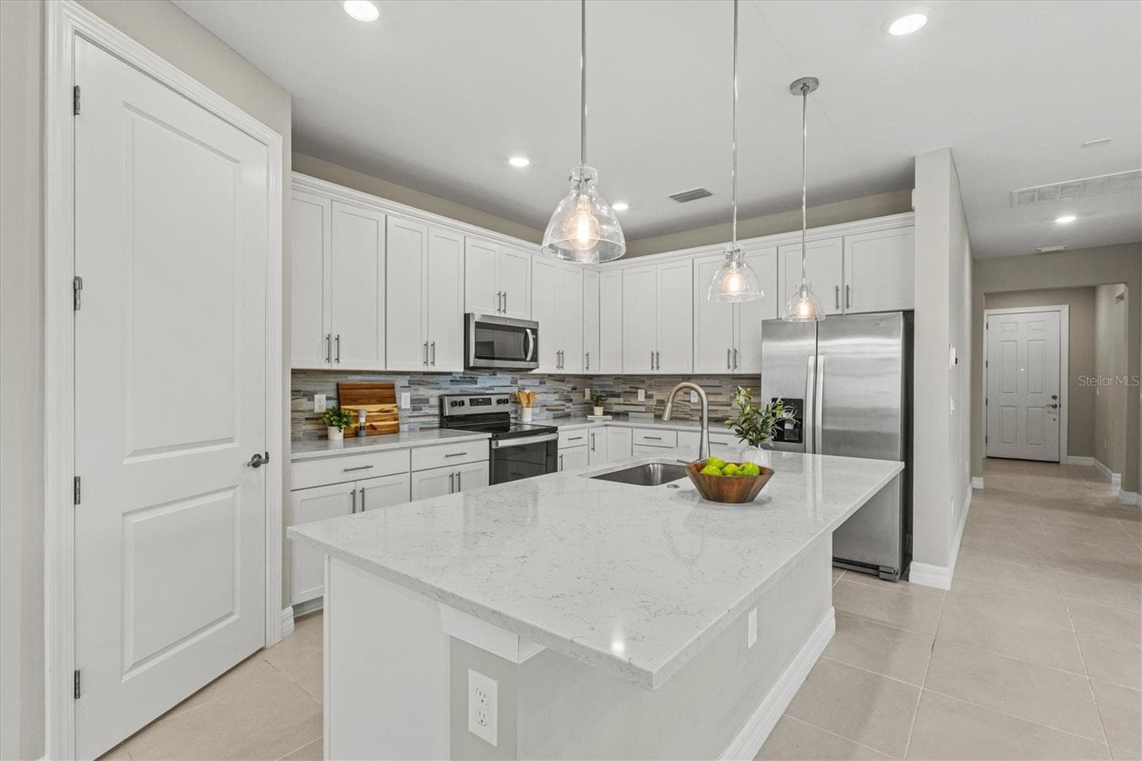 Single Family Residence at 2534 GABEL OAK DR, NORTH PORT, photo 2 of 71