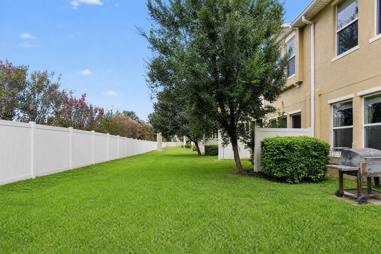 Townhouse at 1608 MOHEGAN BLVD, KISSIMMEE, photo 37 of 46