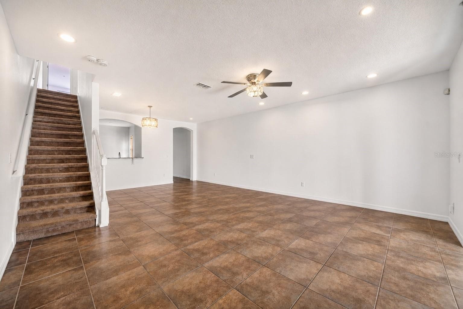 Townhouse at 2307 ALOHA BAY CT, OCOEE, photo 9 of 26