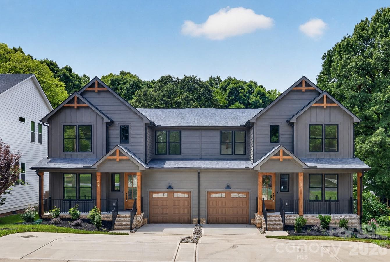 Townhouse at Charlotte, photo 4 of 45