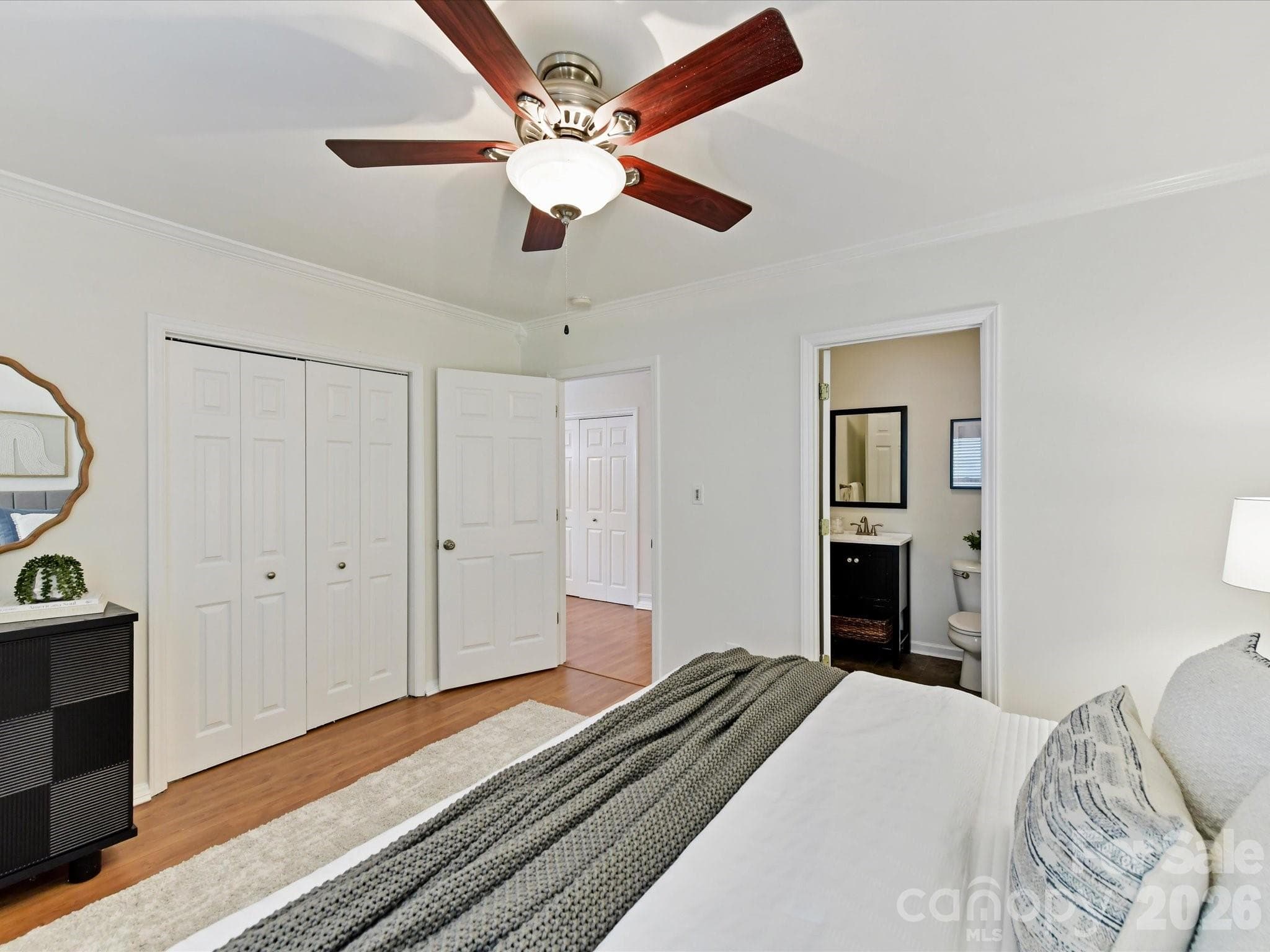 Single Family Residence at 2028 Hamorton Place, Charlotte, photo 14 of 33