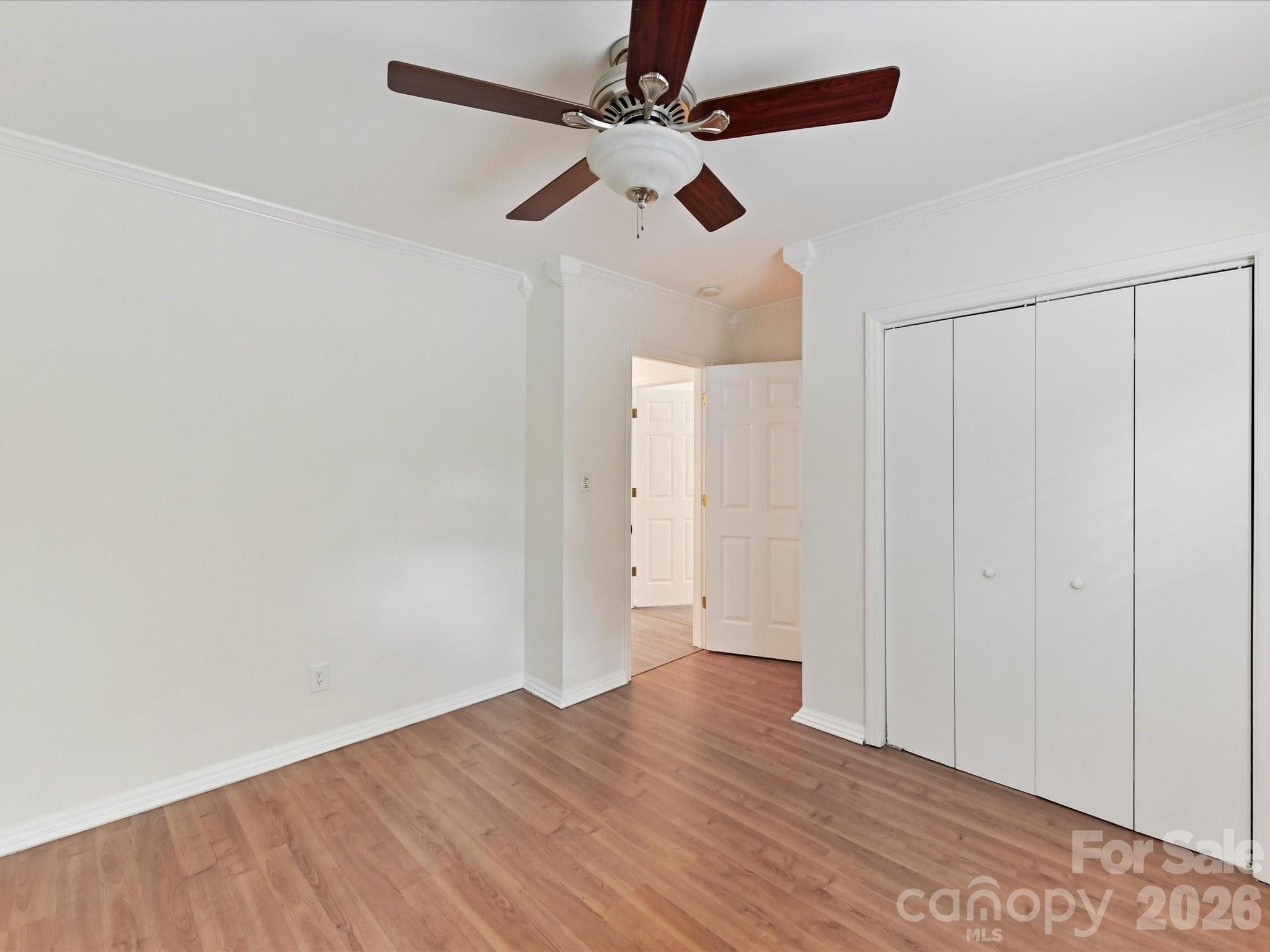Single Family Residence at 2028 Hamorton Place, Charlotte, photo 17 of 33