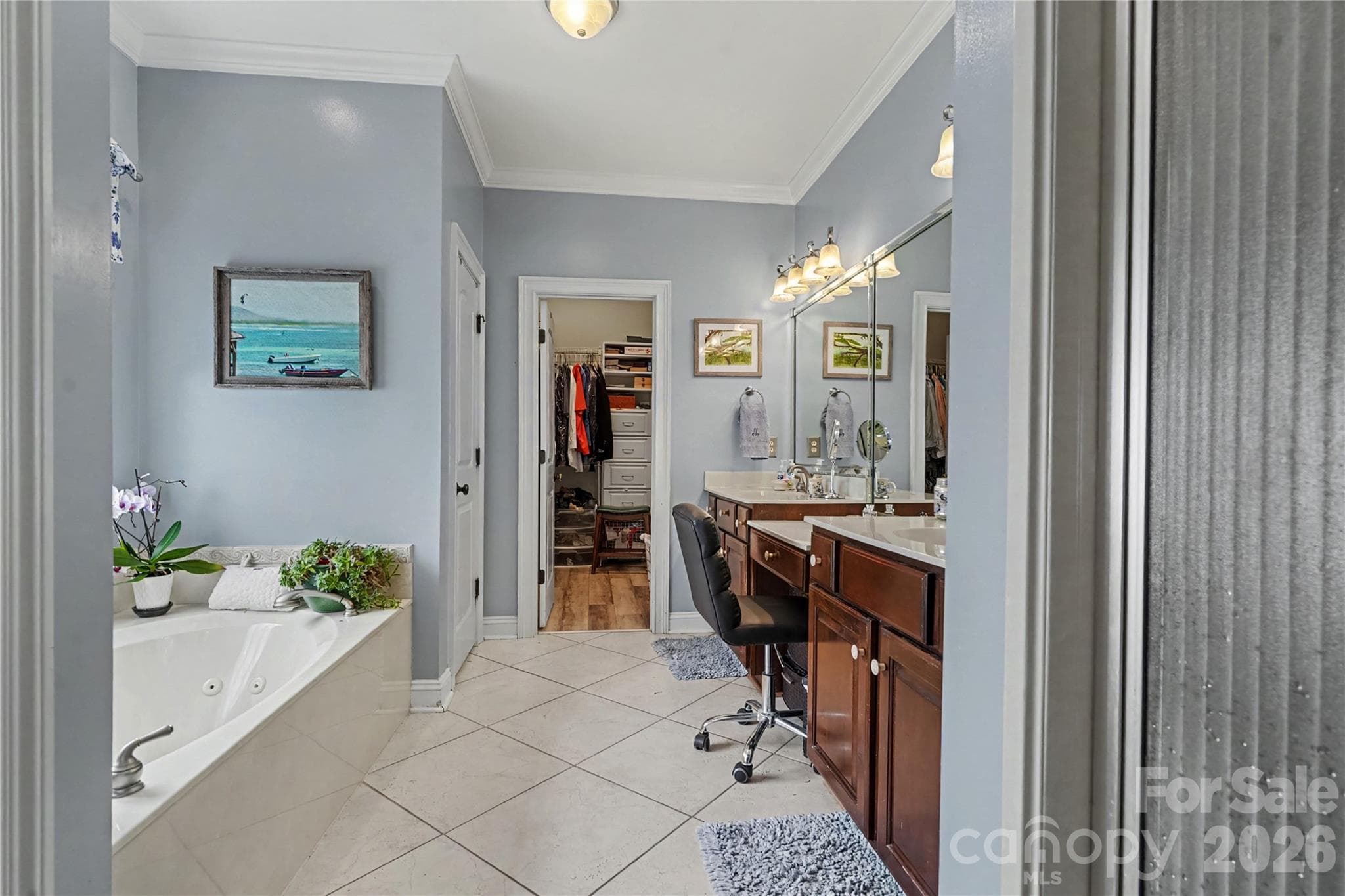 Primary Bathroom - 507 Crown Court, Richburg