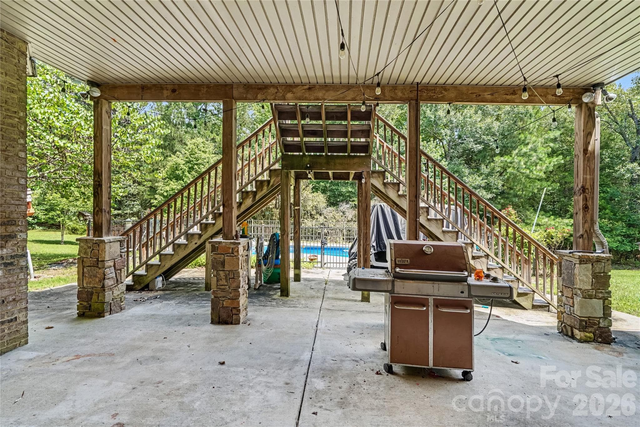 Back Patio - 507 Crown Court, Richburg