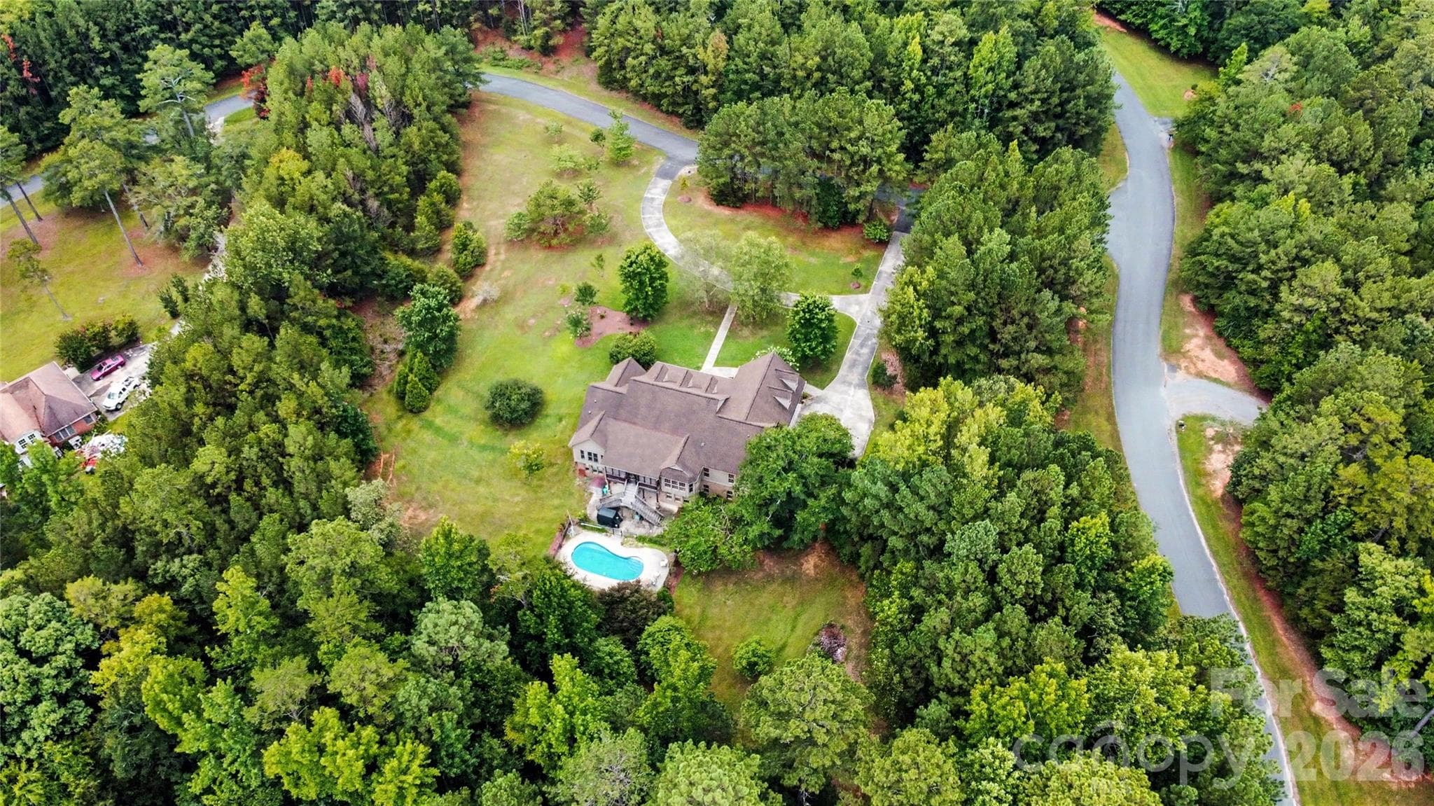 Single Family Residence at 507 Crown Court, Richburg, photo 30 of 32
