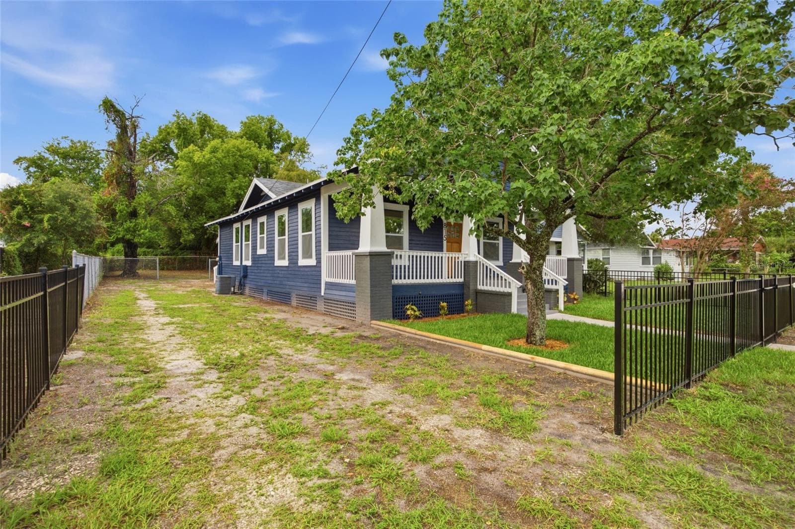 Single Family Residence at 815 E FRIERSON AVE, TAMPA, photo 29 of 42