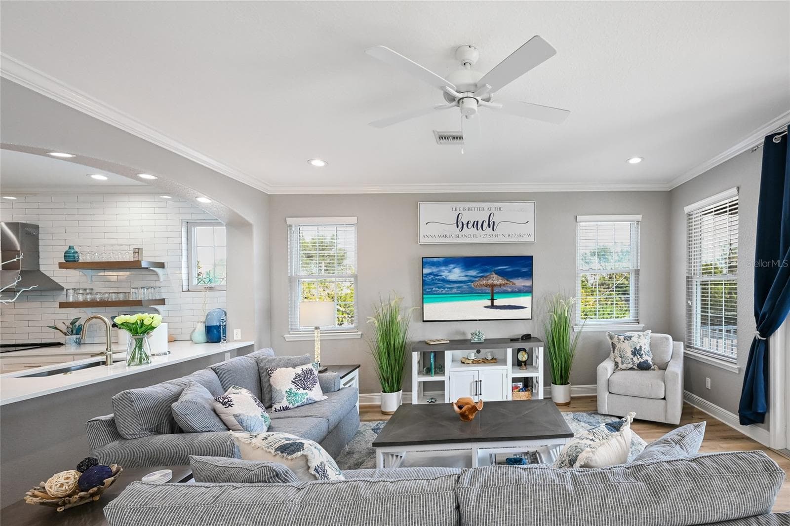 Single Family Residence at 159 CRESCENT DR, ANNA MARIA, photo 12 of 68