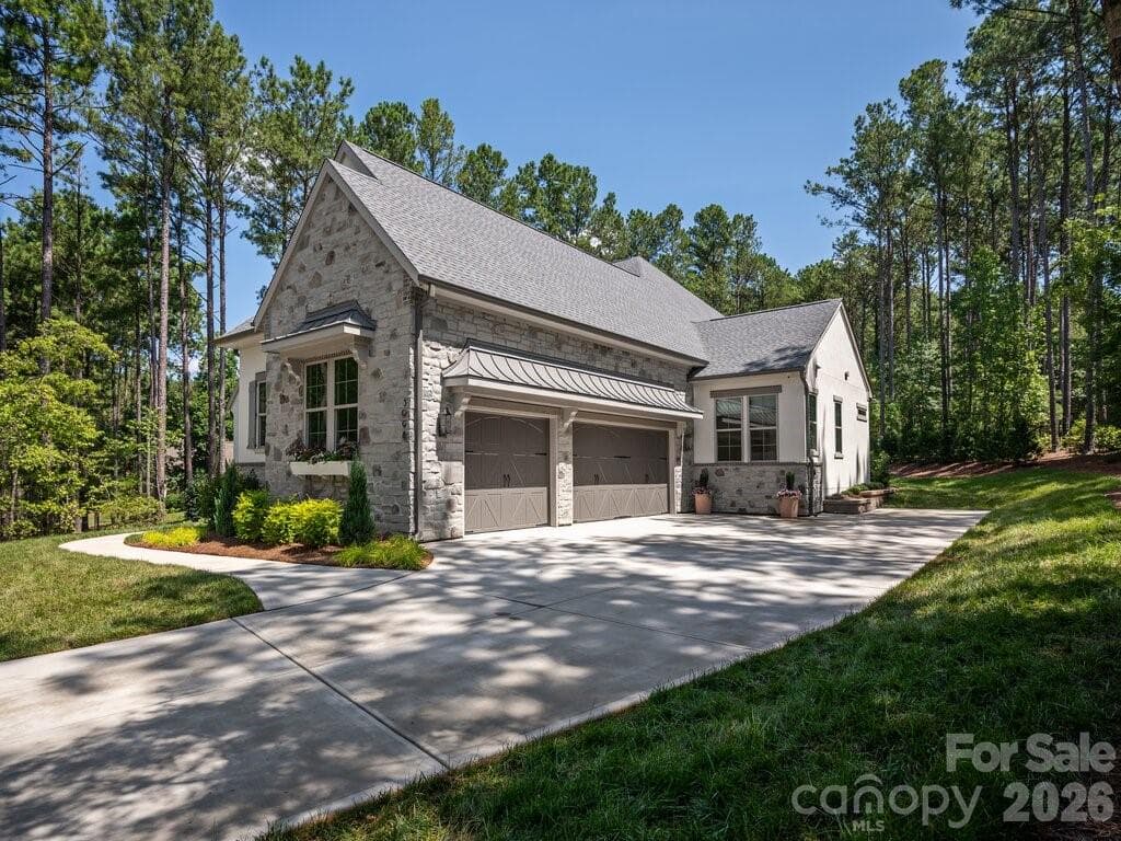 3 car side load exterior - 3098 Sherman Drive, Lancaster