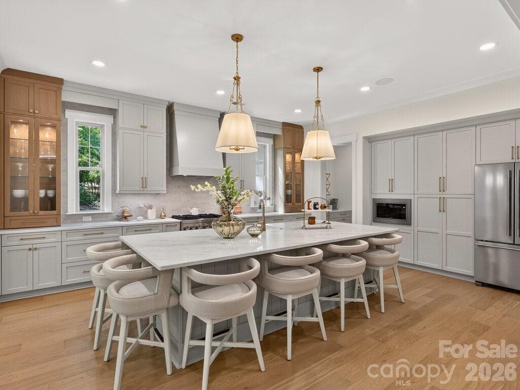 Kitchen - 3098 Sherman Drive, Lancaster