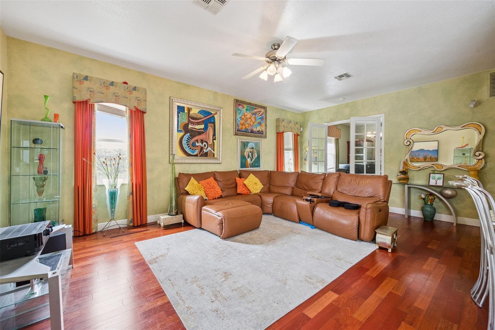 Single Family Residence at 8991 HERITAGE BAY CIR, ORLANDO, photo 9 of 43