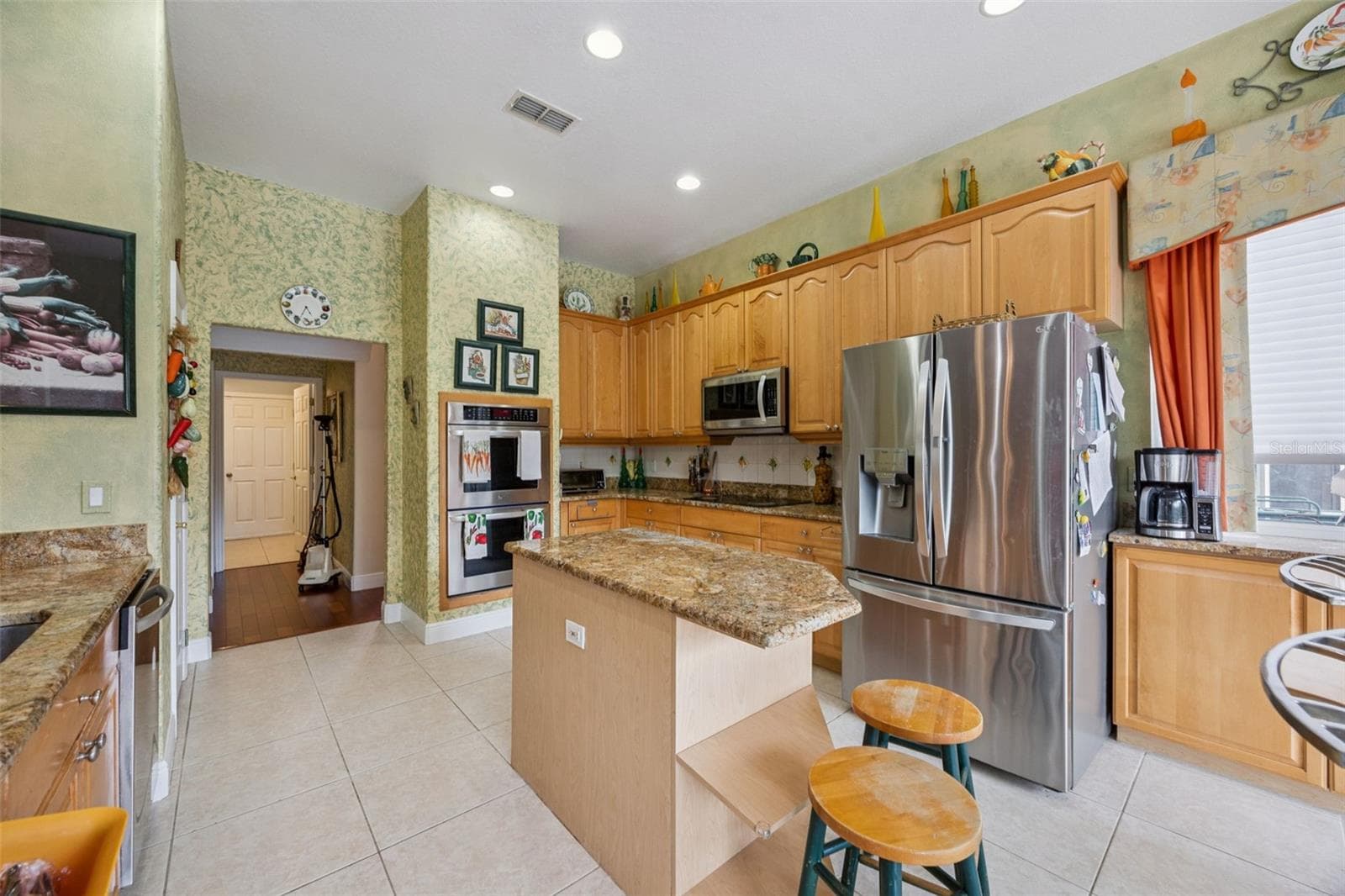 Single Family Residence at 8991 HERITAGE BAY CIR, ORLANDO, photo 11 of 43