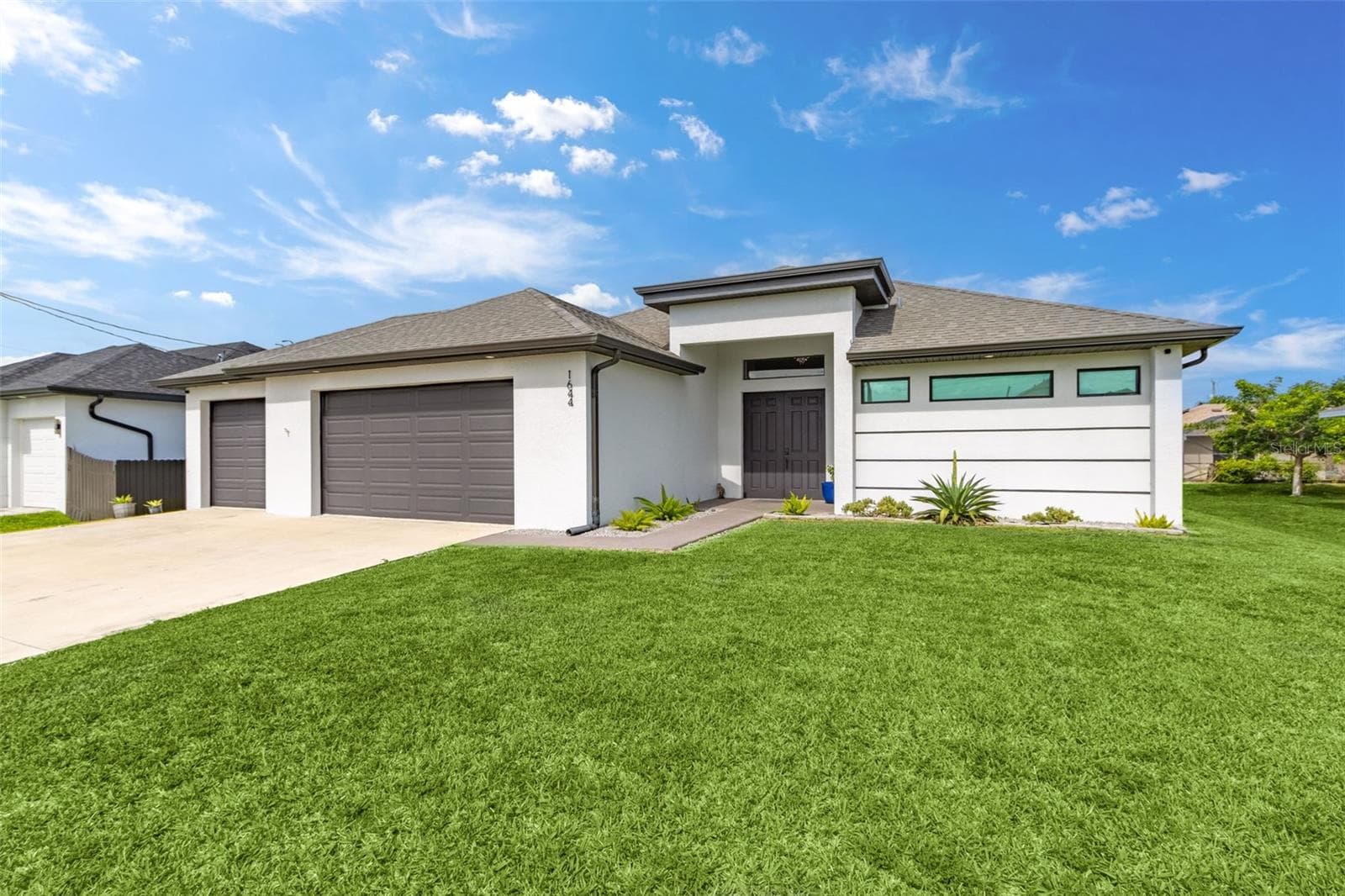 1644 NW 37TH AVE