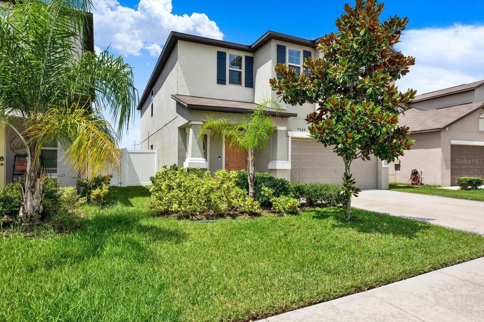 Single Family Residence at 7505 SAMUEL IVY DR, TAMPA, photo 2 of 62