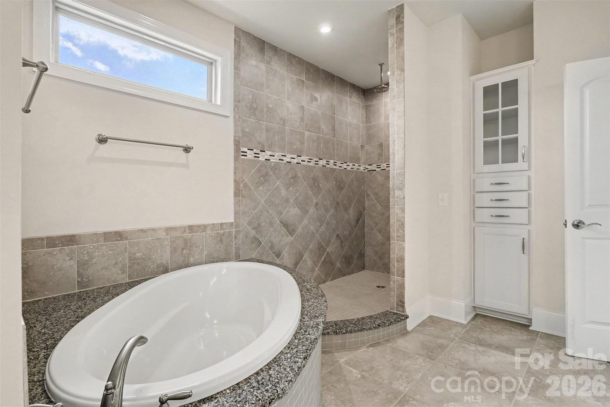 Single Family Residence at 12722 Rusty Blackbird Way, Charlotte, photo 20 of 41