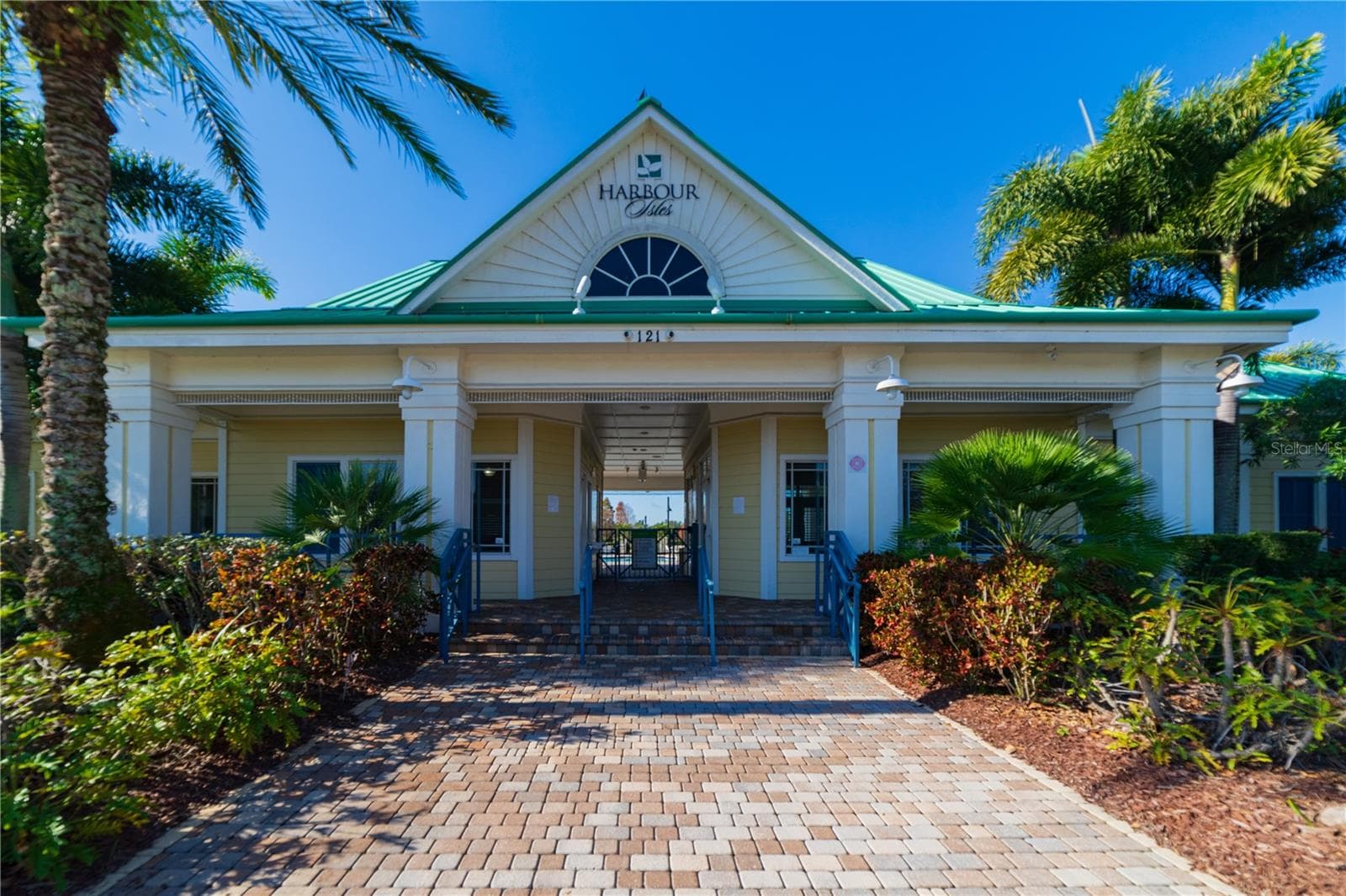 Single Family Residence at 5431 SANDY SHELL DR, APOLLO BEACH, photo 67 of 73