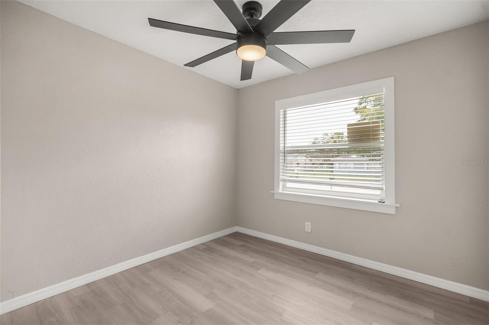 Single Family Residence at 116 HARBOR DR, WINTER HAVEN, photo 19 of 28