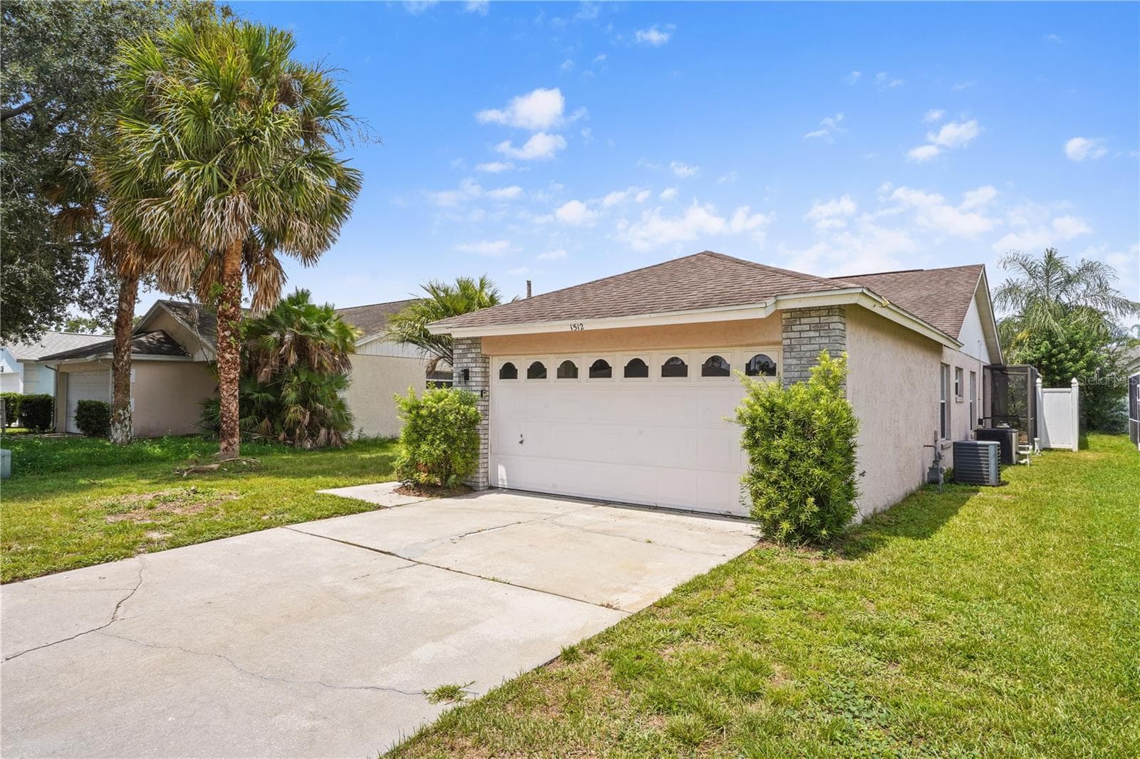 Single Family Residence at 1512 OAK HILL TRL, KISSIMMEE, photo 4 of 35