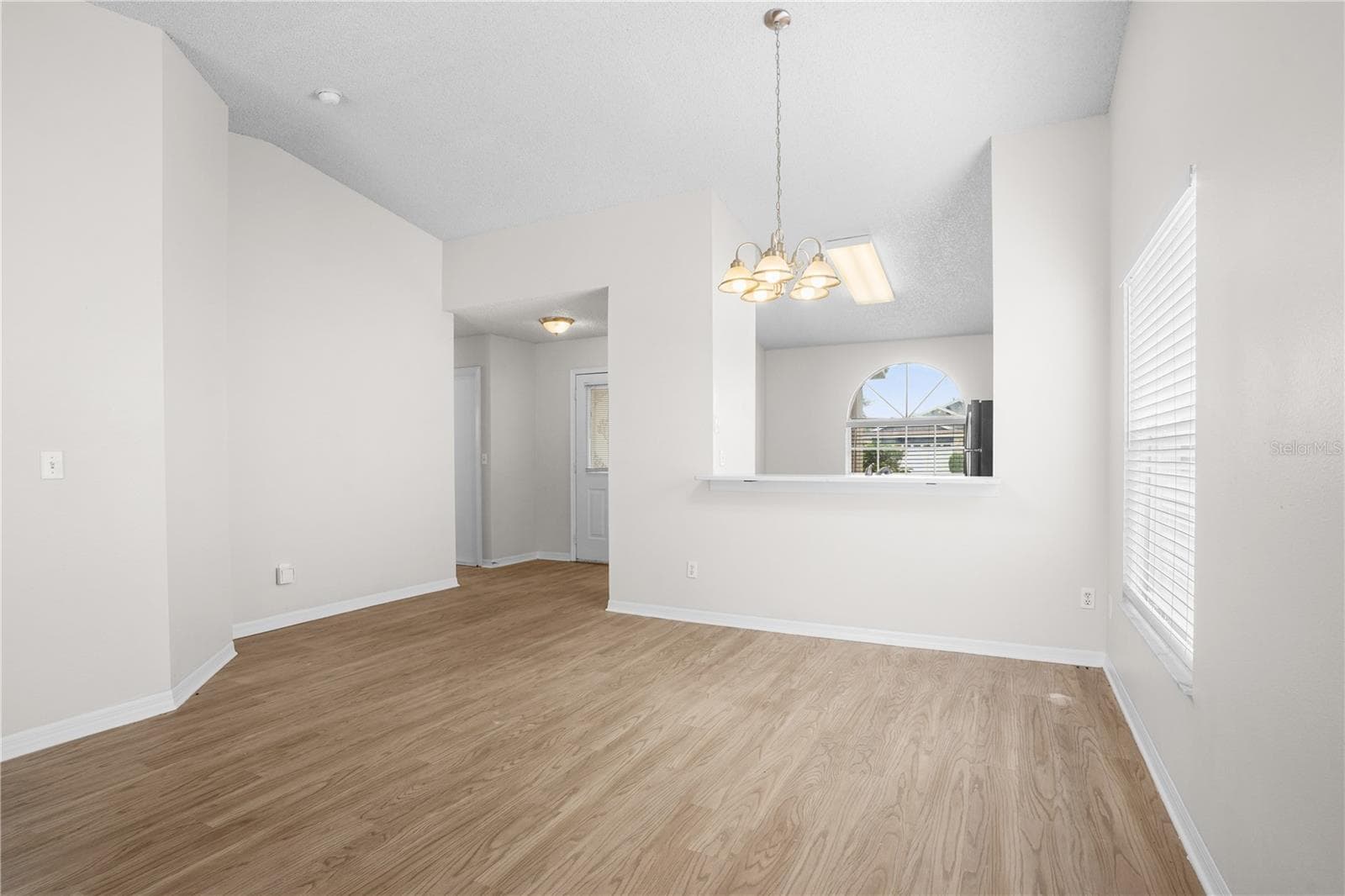 Single Family Residence at 1512 OAK HILL TRL, KISSIMMEE, photo 14 of 35