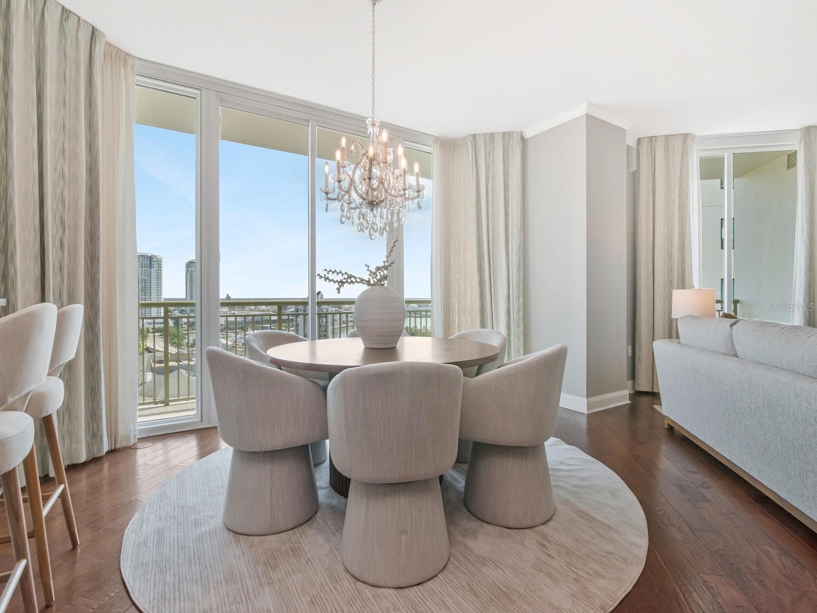 Dining area - 450 KNIGHTS RUN AVE #1501, TAMPA