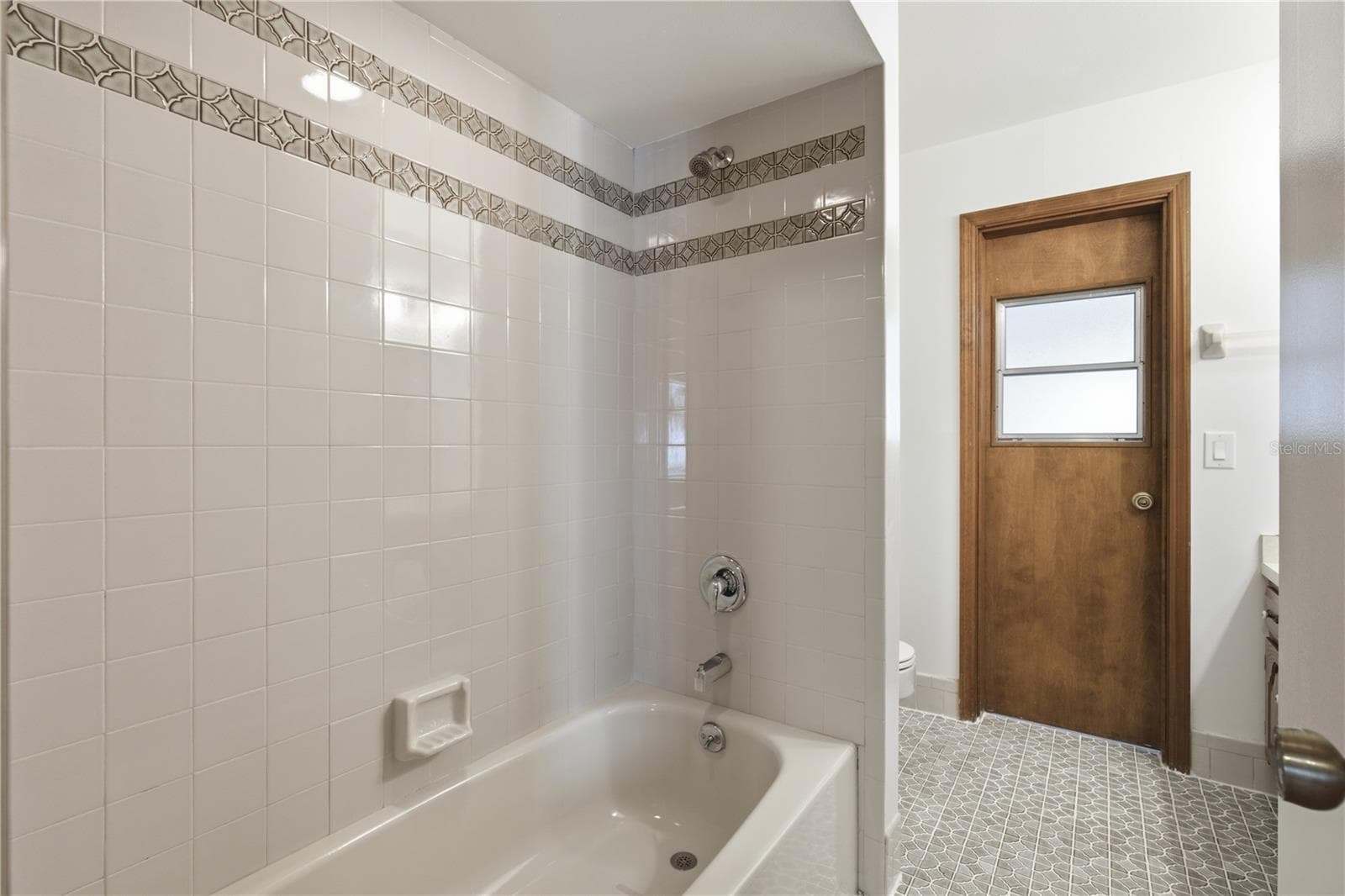 Hall Bath Pool Planned - 521 FERNWOOD DR, ALTAMONTE SPRINGS