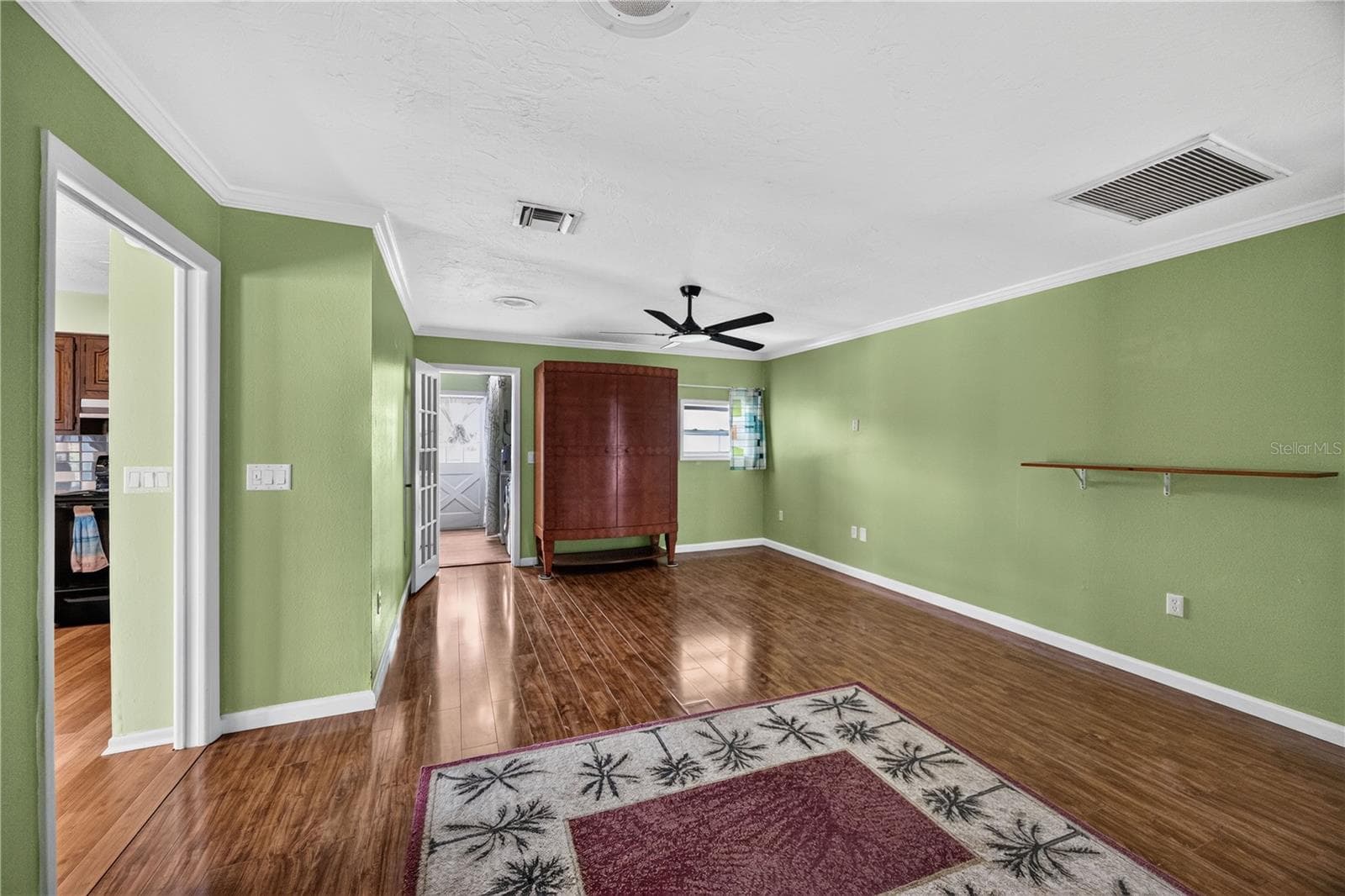 Formal dining room beside the kitchen. - 1305 GREENFIELD CIR, VENICE