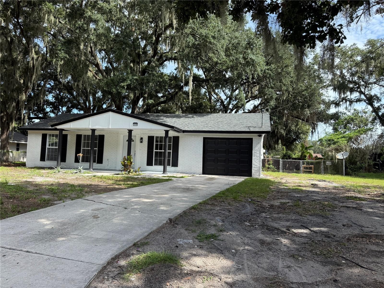 Single Family Residence at 3008 OAKVIEW LN, PLANT CITY, photo 3 of 25