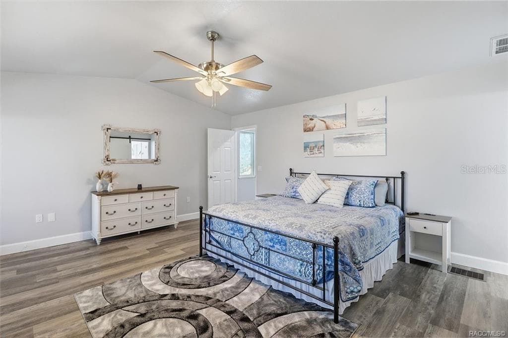 Single Family Residence at 9205 W HARBOR ISLE CT, CRYSTAL RIVER, photo 22 of 57