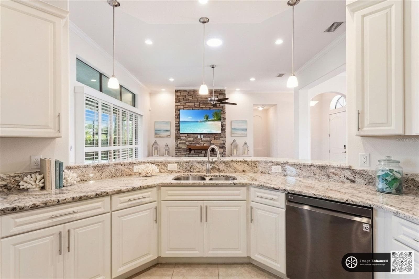 Single Family Residence at 39513 HILLRISE LN, LADY LAKE, photo 6 of 57