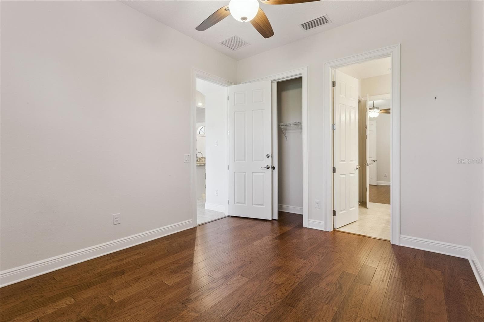 Single Family Residence at 39513 HILLRISE LN, LADY LAKE, photo 31 of 57
