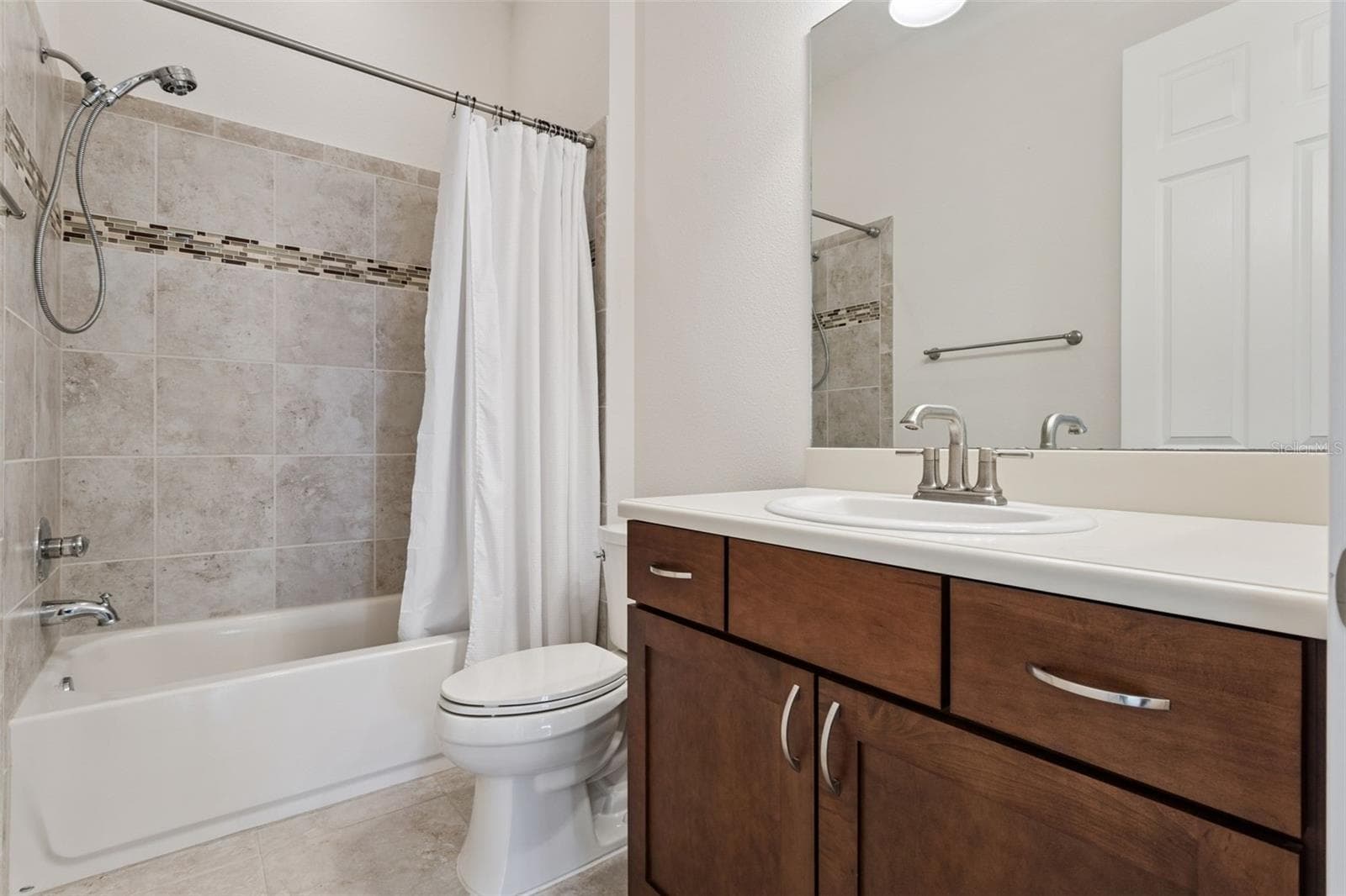 Single Family Residence at 39513 HILLRISE LN, LADY LAKE, photo 38 of 57