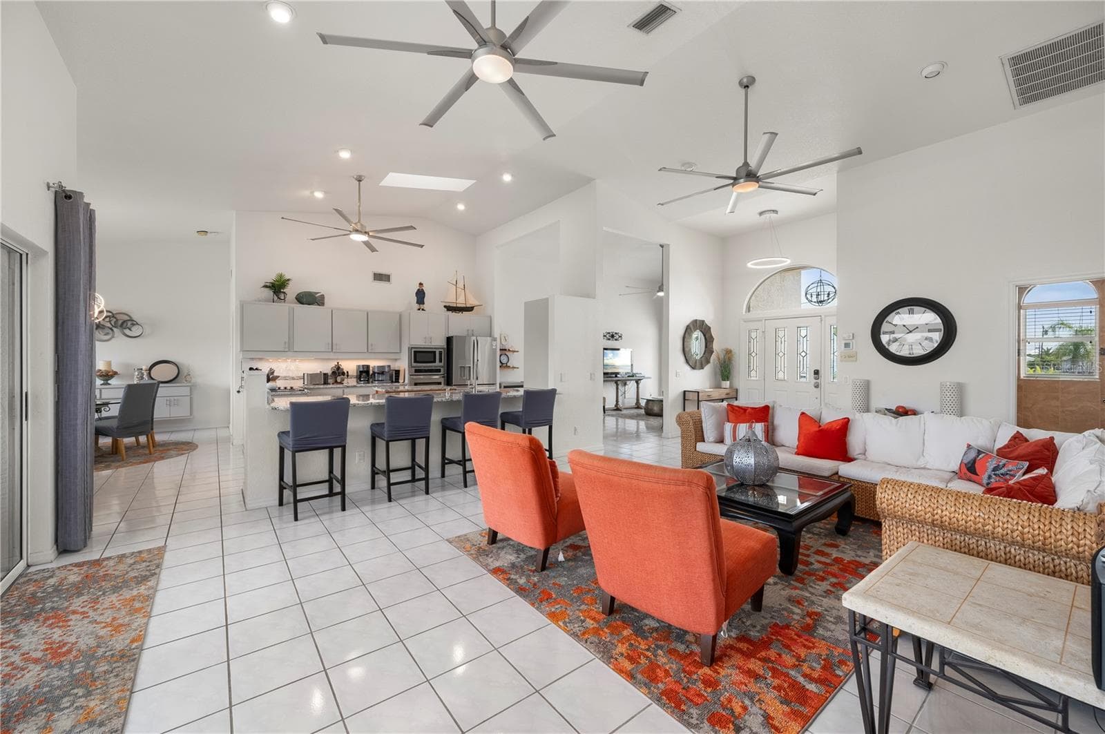 Large breakfast bar seating - 265 BELVEDERE CT, PUNTA GORDA