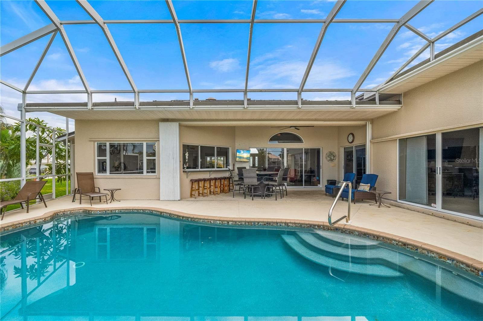 Large pool has extra room for floating or laps - 265 BELVEDERE CT, PUNTA GORDA