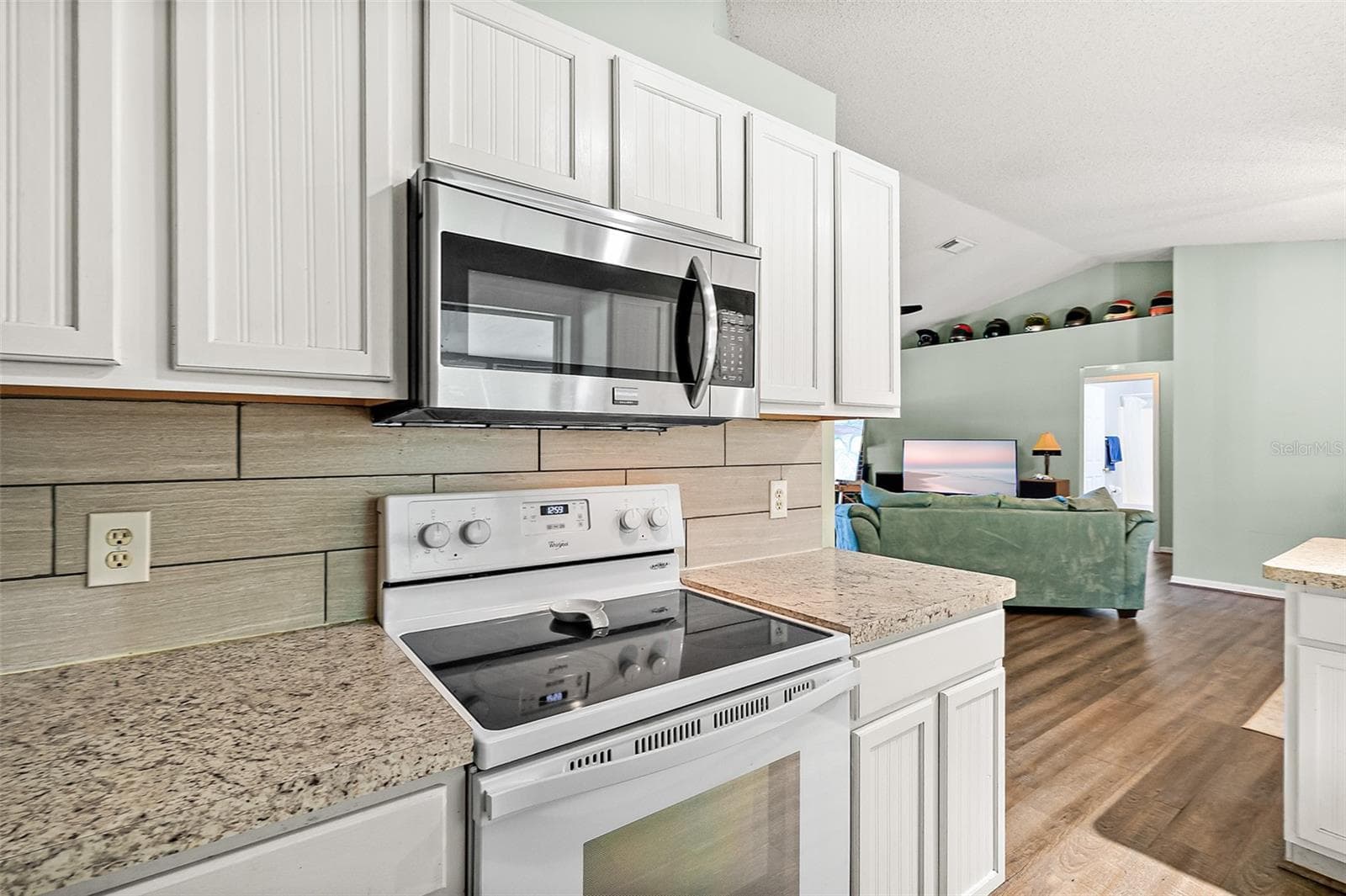 Kitchen - 17 PINELARK LN, PALM COAST