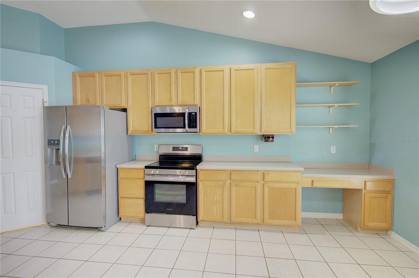 Single Family Residence at 2688 SUGAR PINE RUN, OVIEDO, photo 12 of 46