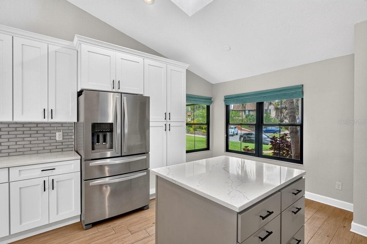 Single Family Residence at 3 FOX HOLLOW DR, ORMOND BEACH, photo 14 of 46