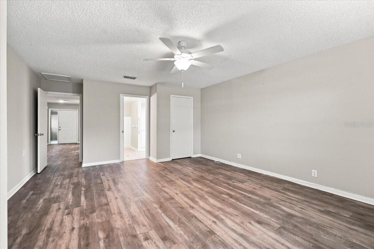 Single Family Residence at 478 LAKE CAROLYN CIR, LAKELAND, photo 25 of 66