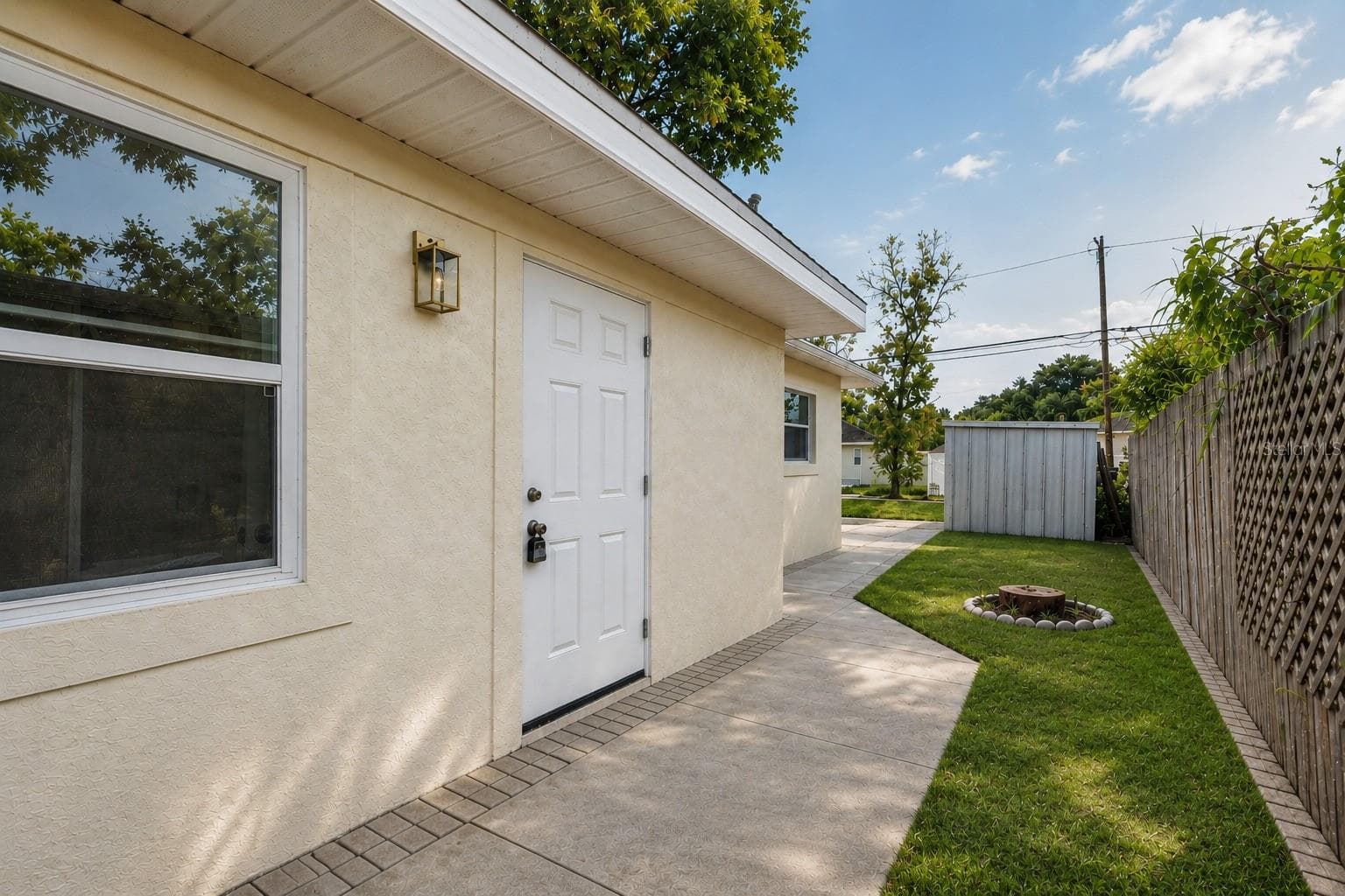 Separate In-Law entrance - 5532 6TH AVE N, ST PETERSBURG
