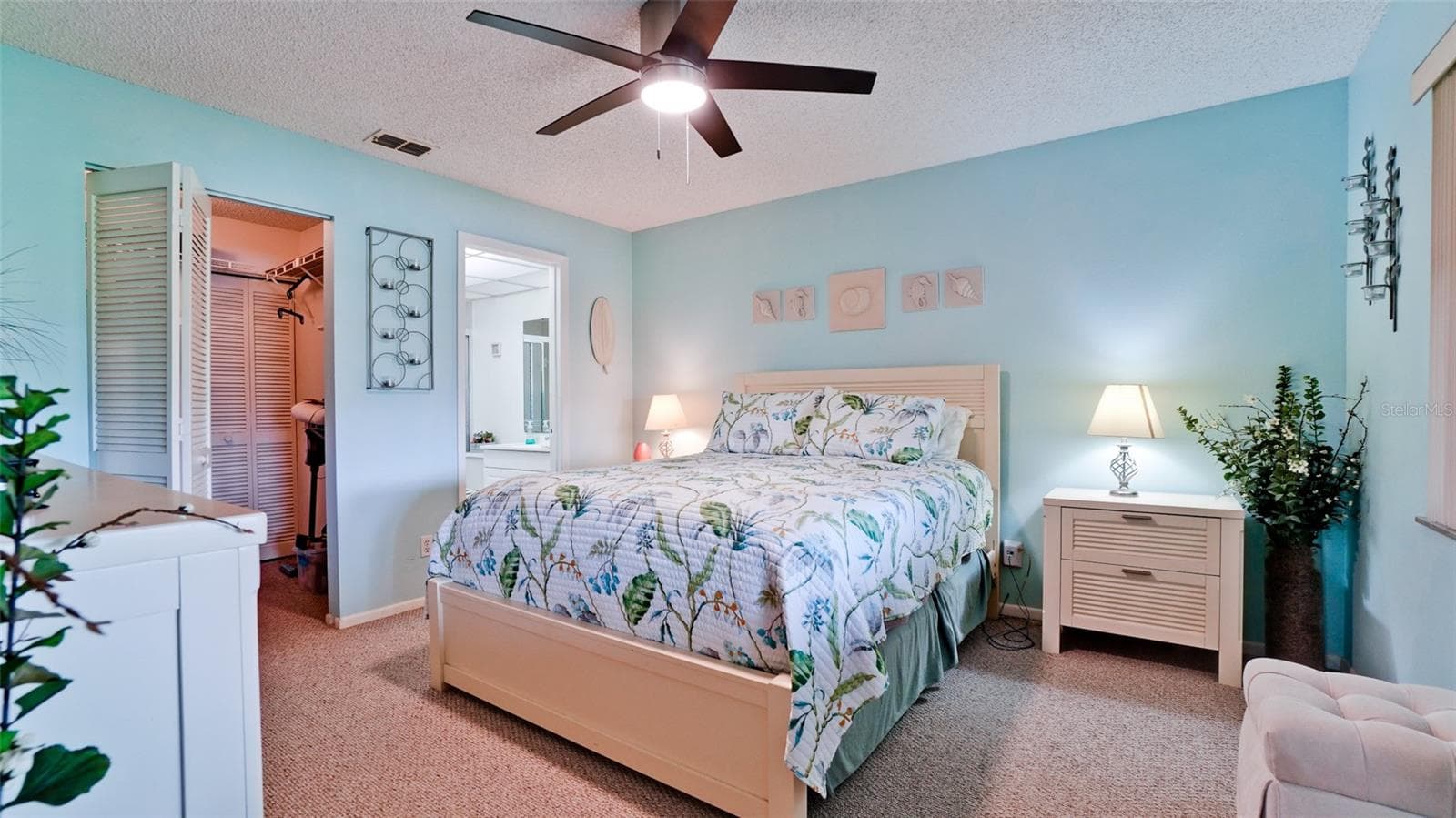 Condominium at 6507 HERITAGE LN #2605, BRADENTON, photo 12 of 37