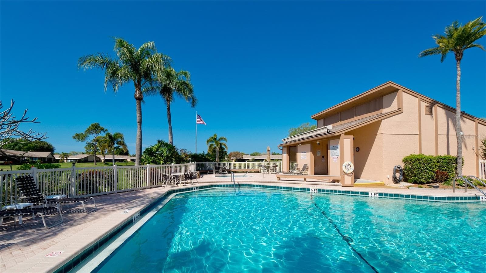 Condominium at 6507 HERITAGE LN #2605, BRADENTON, photo 29 of 37