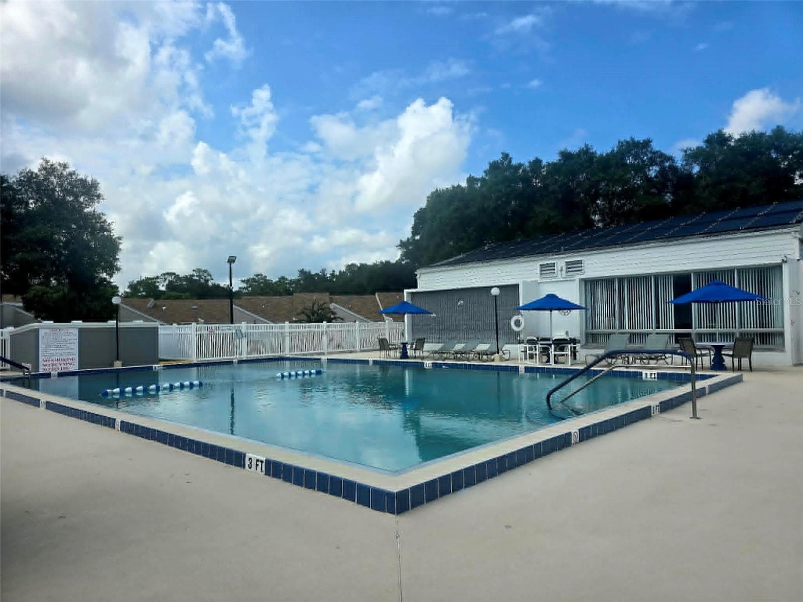Community Pool - 3333 S LIVERPOOL PT, INVERNESS